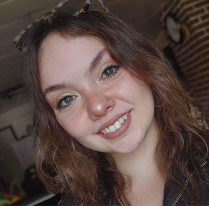 Meet your Posher, Faith